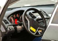Новата Opel Vectra вече може да се види и отвътре