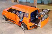 DJ- мобил разработи фирмата Scion
