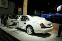 Maybach 62S Landaulet ще се продава от декември 2008 година за 1.35 милиона долара