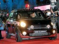 MINI Clubman Agent Provocateur e продаден за 45 000 евро