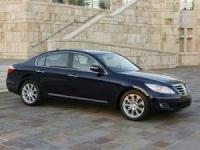 Hyundai Genesis носи Prada