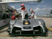 Audi R15 спечели 12-часовото рали в Себринг