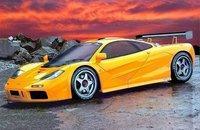 Bugatti Veyron срещу  McLaren F1? Видео