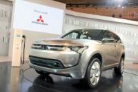 Mitsubishi PX-MiEV с комбиниран разход на гориво около 2л/100км. Видео