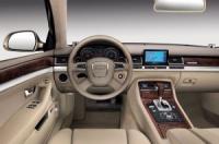 Audi A8 ще се появи в дилърските центрове в началото на 2010 година