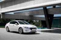 Peugeot 508: Нови снимки