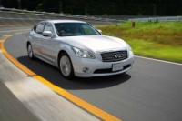 Infiniti M35h ще се появи в Европа през пролетта на 2011 г.