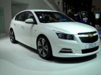 Автосалон Париж 2010: Chevrolet показа Orlando, Aveo, Captiva и хечбека Cruze