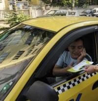 Клиент заплаши таксиджия с нож