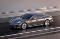 Това е Porsche Panamera Turbo S