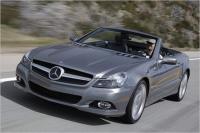 Mercedes SL празнува 60-ия си рожден ден тази година