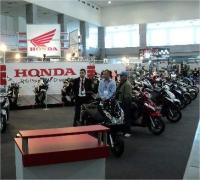 Honda с най-огромния щанд на Fair Moto Show 2012