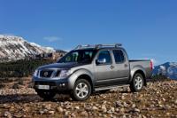 Платинен Nissan Navara