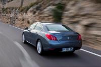 Peugeot 508 получи HYbrid4 задвижване