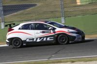 Първи снимки на състезателната Honda Civic WTCC