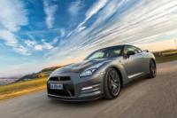 GT-R 2013 стига до 100 за 2.7 секунди