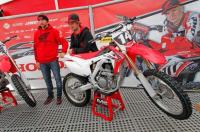 Honda представи своите нови модели за мотокрос CRF450R и CRF250R