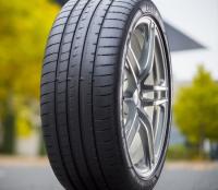 Goodyear показва новата свръхвисокоскоростна гума Eagle F1 Asymmetric 3 на Женева 2016