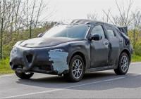 Alfa Romeo тества кросовър, нарича го Stelvio