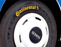 Continental създаде гуми специално за автобусите на Евро 2016