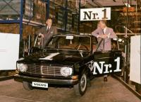144- първата кола на Volvo с продажби от над 1 000 000 единици