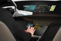 BMW с поглед в бъдещето с HoloActive Touch