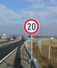 В кръга на кръстовището на п. в. „Кочериново“ ще бъде изграден временен бетонов път