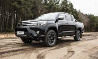 Toyota отбелязва 50 години Hilux със специална серия