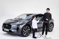 JAGUAR I-PACE атакува преди състезанието на от Формула E на FIA