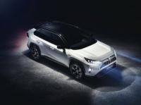 Автосалон Ню Йорк 2018: Новата Toyota RAV4