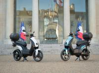 PEUGEOT MOTOCYCLES с гордост се включва в енергийния преход на Елисейския дворец с PEUGEOT e-LUDIX