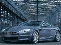 Aston Martin DBS - колата на Бонд на видео