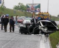 Шофьор загина на място при катастрофа