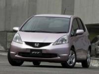 Honda изтегля 34 000 автомобила Fit 2007 и 2008 година