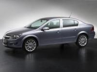 Opel Insignia ще замени модела Vectra през лятото на тази година