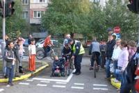 Светофари от козунак, деца и празник по безопасност на движението