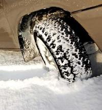 АПИ: Карайте с подходящи гуми и спазвайте ограниченията