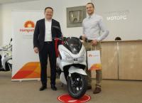 Ромпетрол подари първия скутер Honda от лятната си промоция