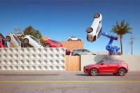 Сюрреалистични образи с новия JAGUAR E-PACE SUV, сътворени от дигитален художник