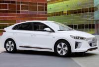 Hyundai България и SPARK увеличават волтажа в София