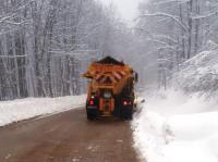 АПИ: Пътищата са почистени от снега и проходими. Шофьорите на МПС над 12 т -т първокласните трасета